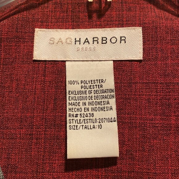 Two piece suit - Picture 3 of 9